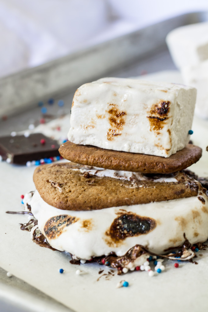 These delicious homemade honey graham cracker and whiskey marshmallow s'mores are perfect for your 4th of July cookout!