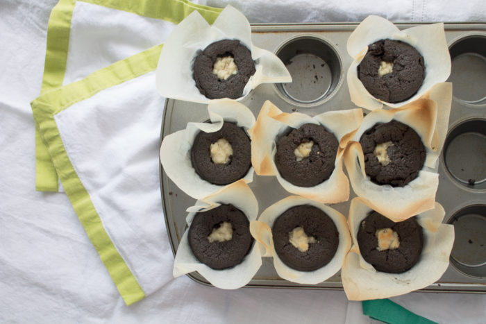 sunday sweets:  shortbread stuffed irish cream cupcakes