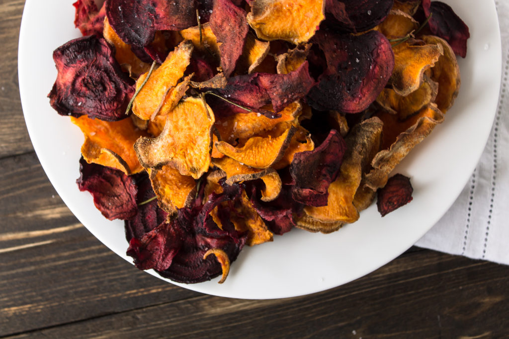 Crisp and crunchy sweet potato and beet chips | Pass the Cookies