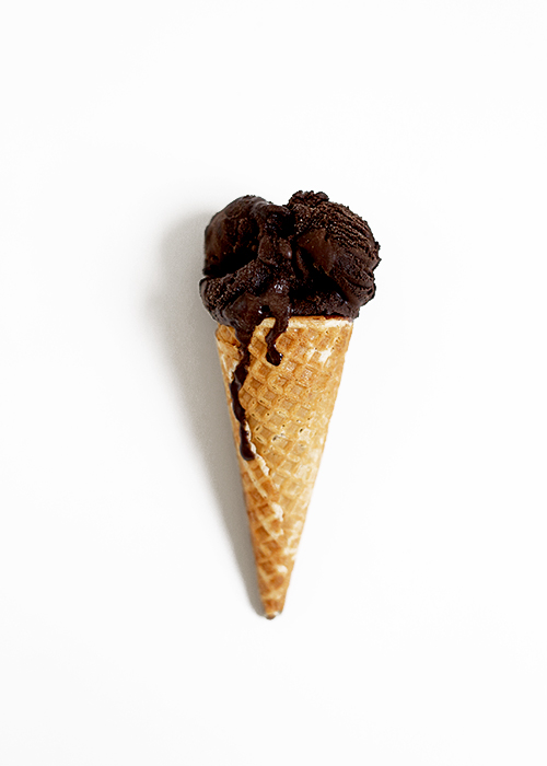 Summer Picnic - The Faux Martha black ice cream