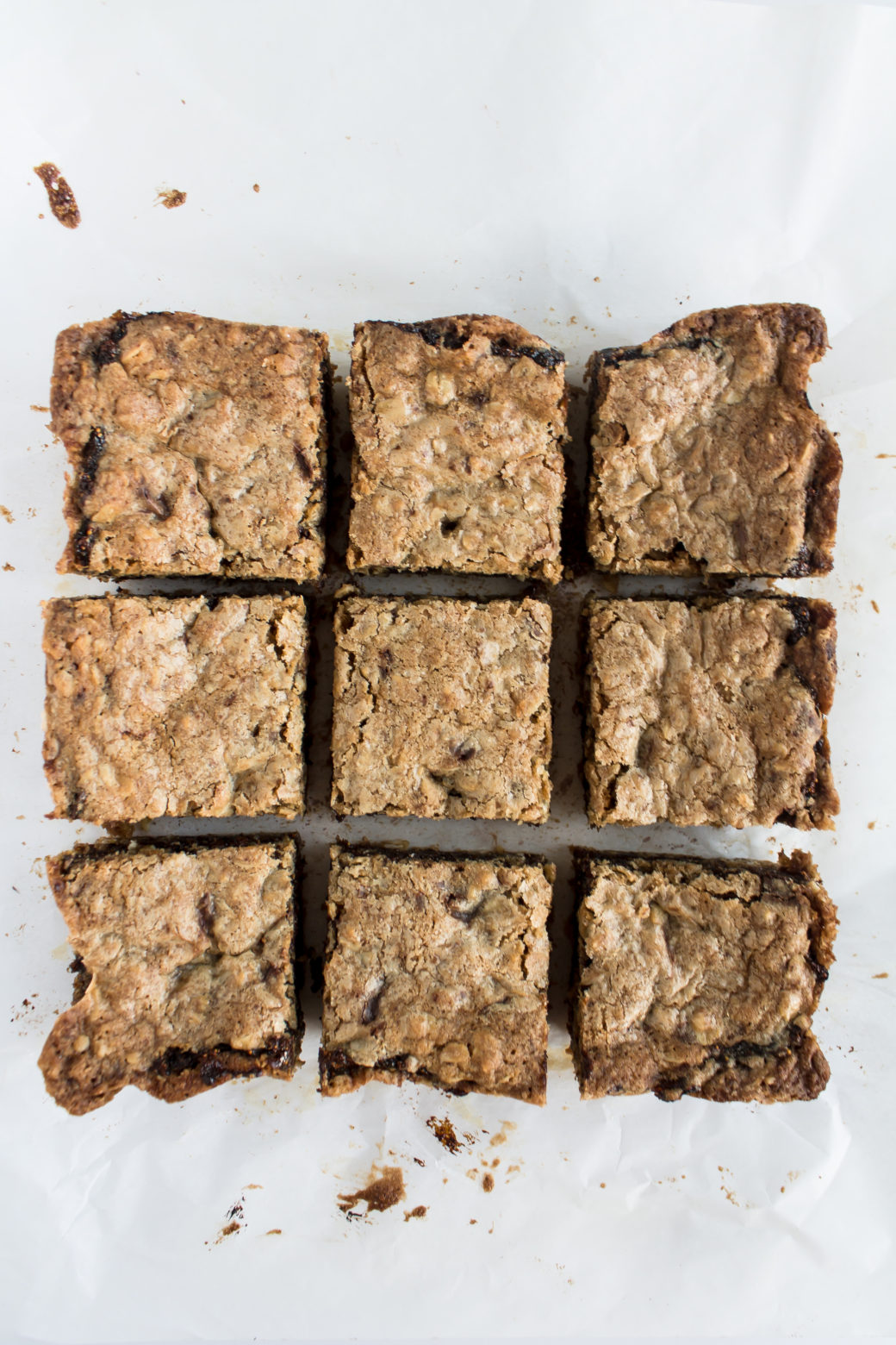 oatmeal dark chocolate fig bars Pass the Cookies