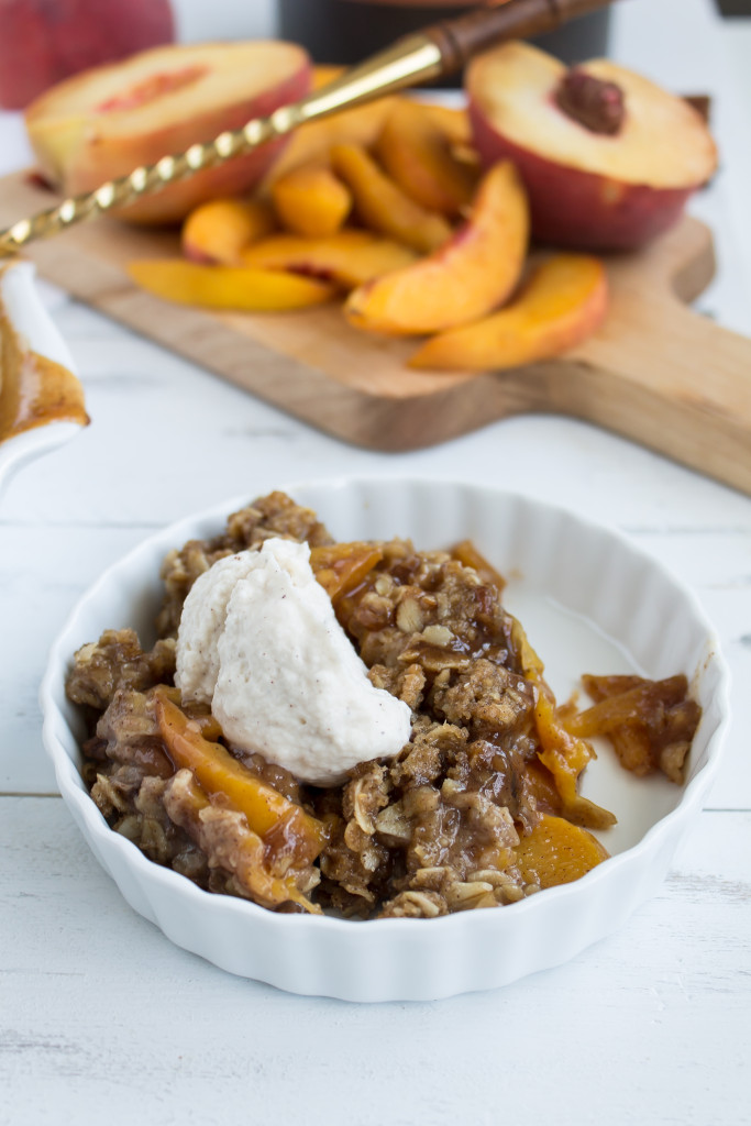 Peach crisp with cinnamon whipped cream | Pass the Cookies | passthecookies.com