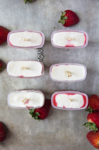 roasted strawberries and cream popsicles