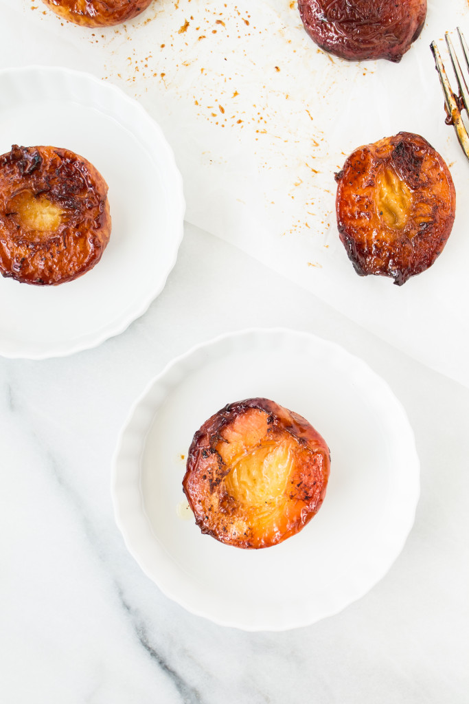 Roasted Peaches with Yogurt and Streusel | www.passthecookies.com