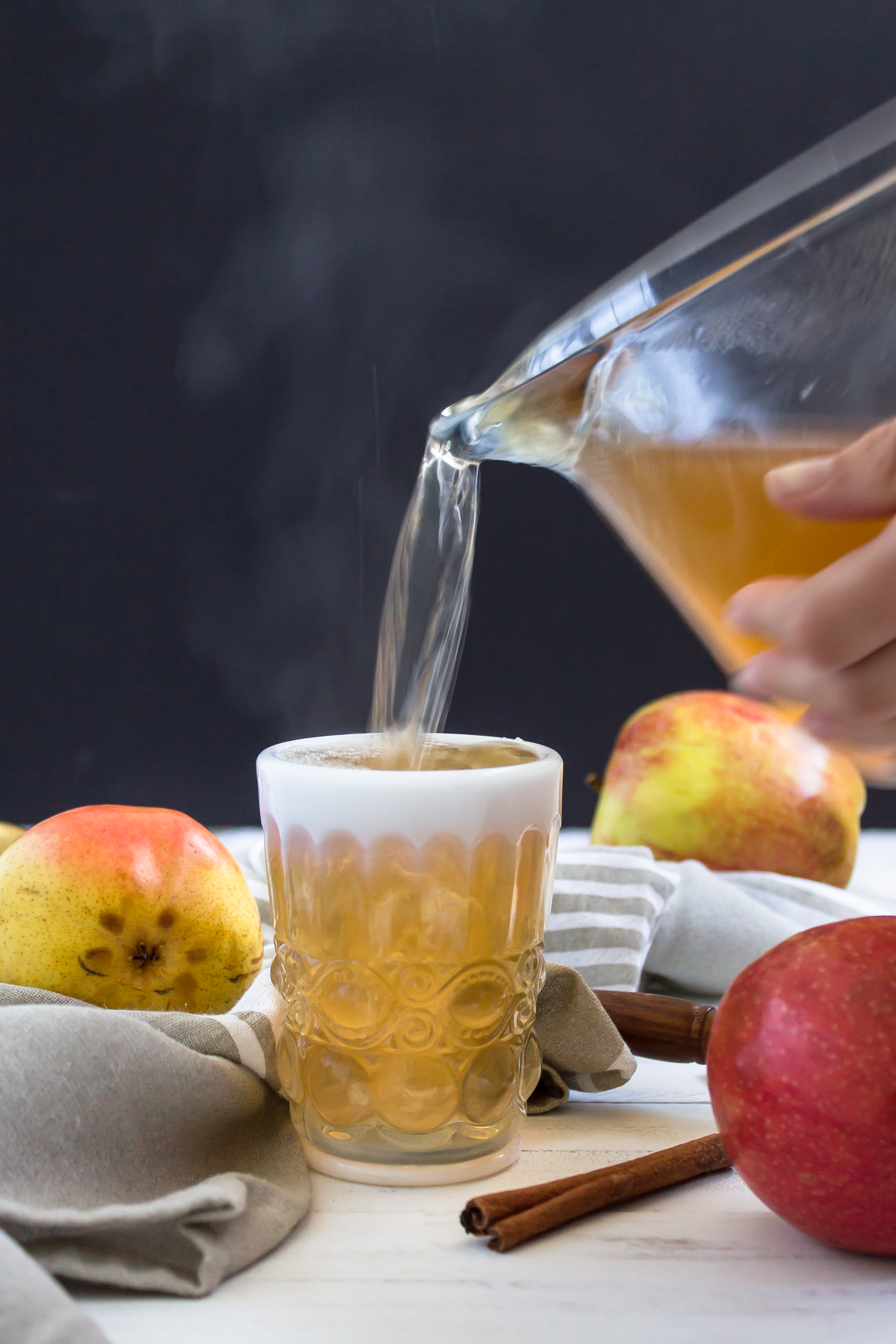 Maple Apple Pear Cider | www.passthecookies.com