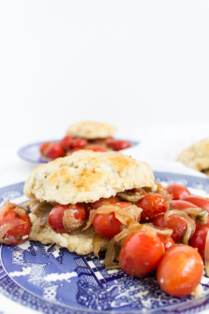 Caramelized Onion Blue Cheese Biscuits with Roasted Tomatoes | Pass the Cookies | www.passthecookies.com