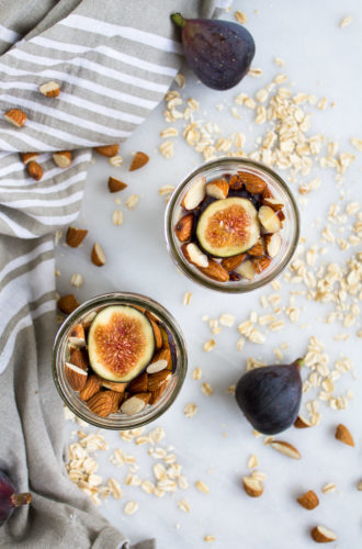 fig and almond overnight oats