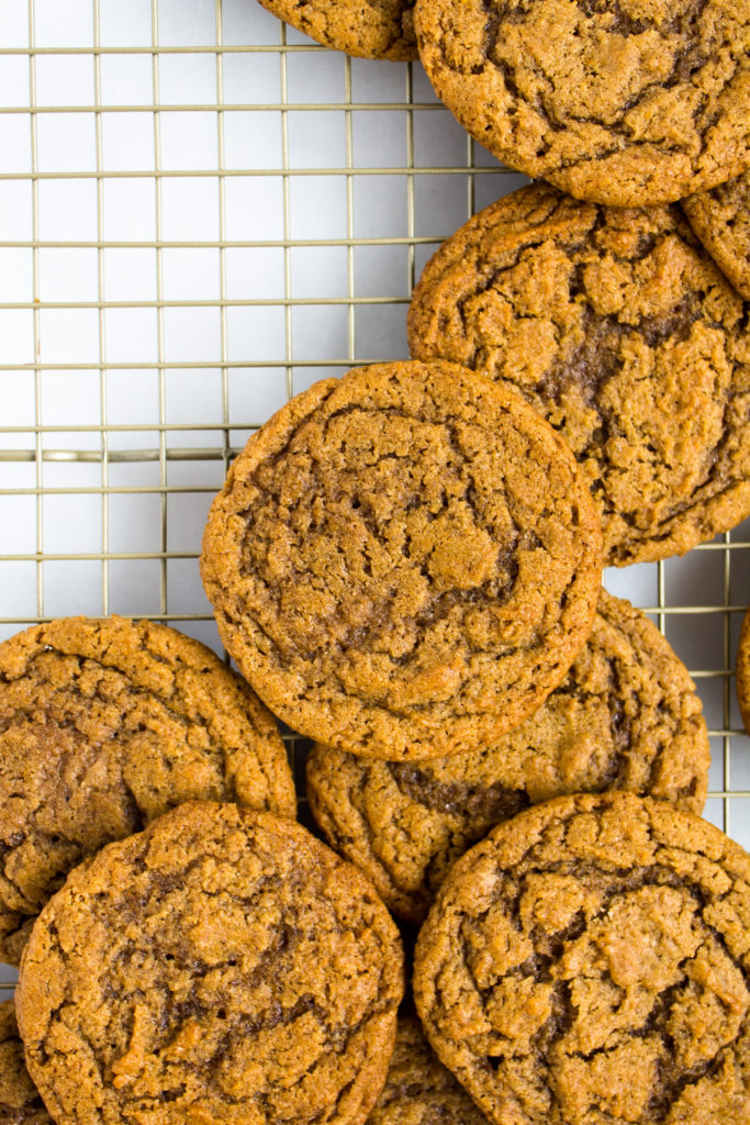 Filled with pumpkin, brown butter, and spices, these chewy pumpkin cookies are the perfect fall treat | Pass the Cookies | www.passthecookies.com