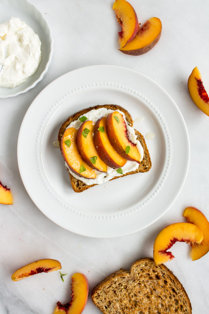 Peach, Basil, Honey, and Whipped Ricotta Toast | Pass the Cookies | www.passthecookies.com