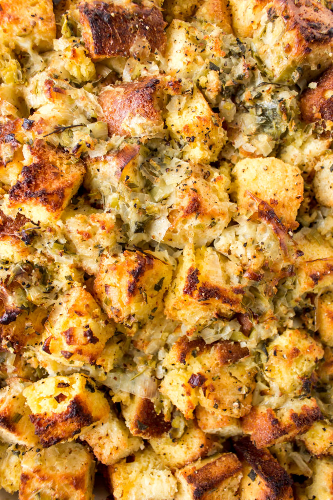 cornbread stuffing with herbs and leeks - Pass the Cookies