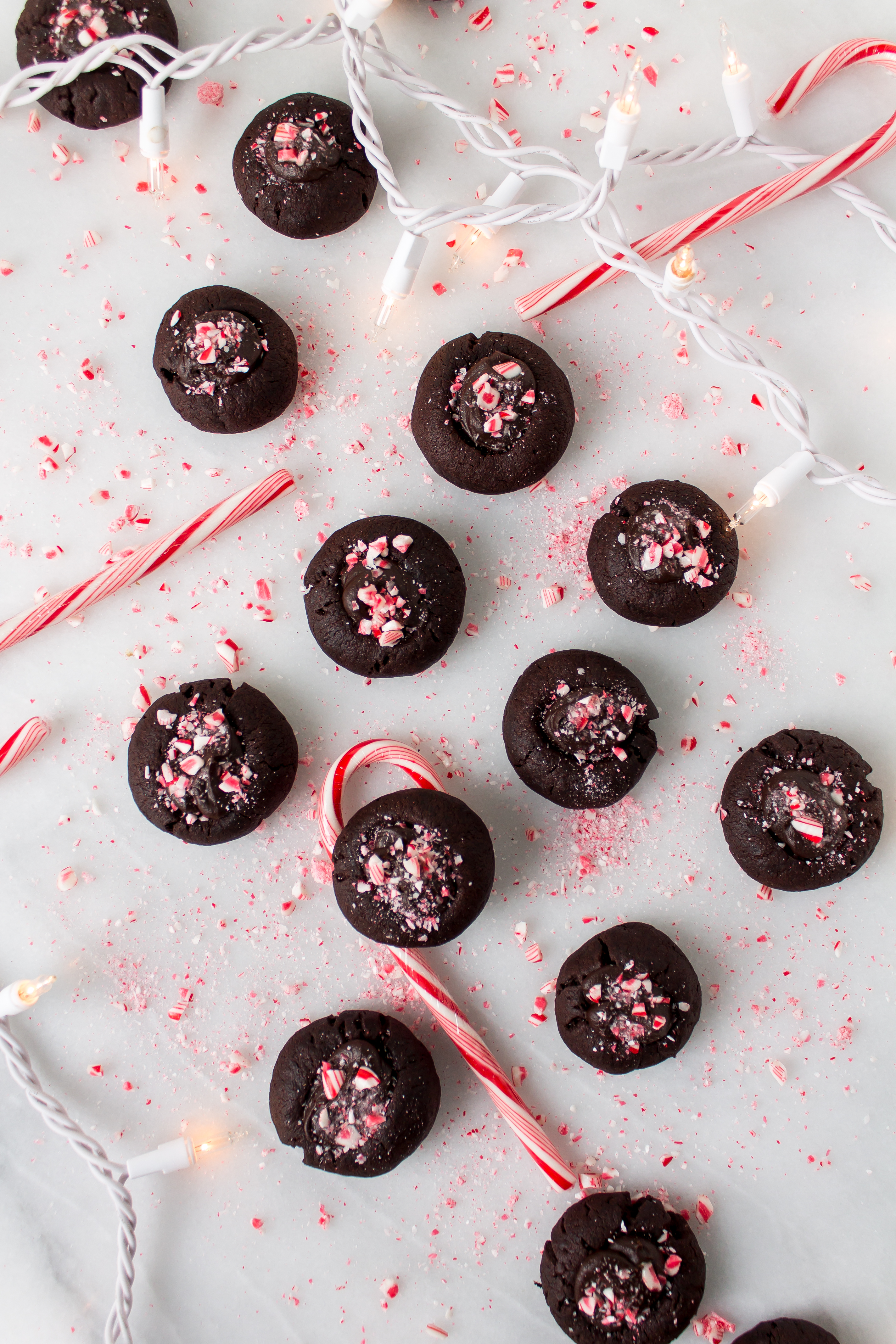 Chocolate peppermint thumbprint cookies are a delicious addition to your cookie plate. | Pass the Cookies | www.passthecookies.com