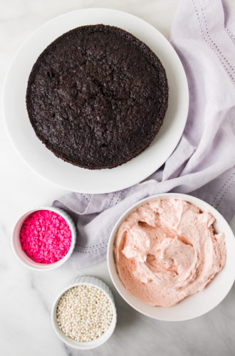 one-bowl chocolate cake with fluffy buttercream frosting